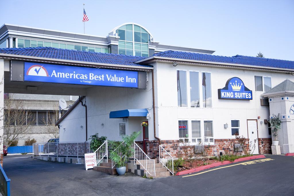 Americas Best Value Inn Lynnwood Exteriör bild